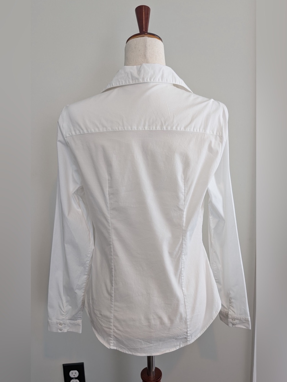 Anne Fontaine Women’s Netty Classic Long Sleeve Button Down Blouse White Size 42 - Picture 4 of 12